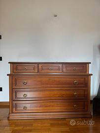 Comò in legno di acacia