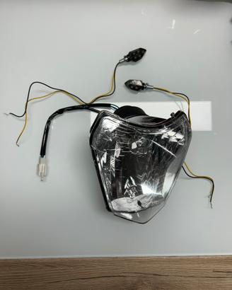 faro e frecce NUOVI ktm