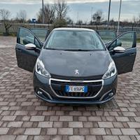 Peugeot 208 1 2puretech 82cv