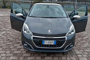 Peugeot 208 1 2puretech 82cv