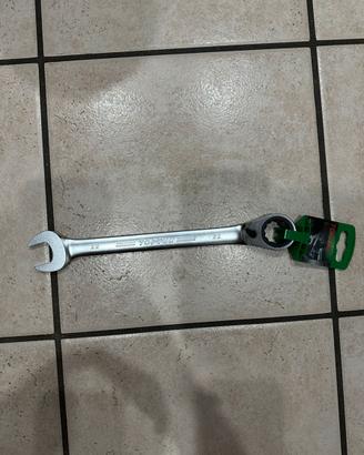 Chiave a cricchetto toptool misura 22