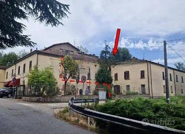 Immobile in asta di 812 m² con più di 5 locali e b