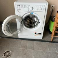 Lavatrice indesit