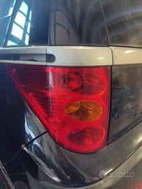 Fanale posteriore sinistro PEUGEOT 1007 del 2006