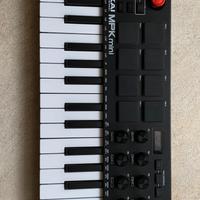 Akai MPK mini