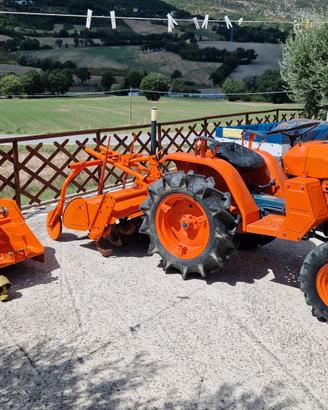 Trattore Kubota B1400