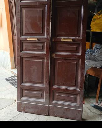 Portone antico