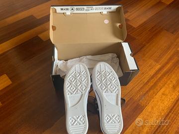 Scarpe in pelle nera platform converse all star