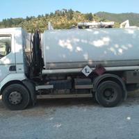 Camion cisterna carburanti autocisterna adr