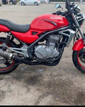 Kawasaki ER-5 per sportiva