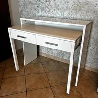 Scrivani allingabile con cassetti bianco