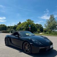 PORSCHE 718 Spyder S 349 cv nera
