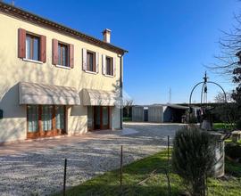 VILLA SINGOLA A MIRANO