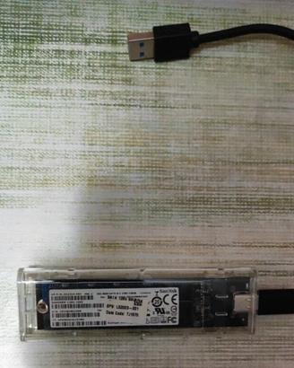 SSD M2  USB 128 GB Sandisk