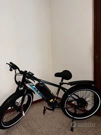 Bicicletta elettrica HITWAY BK15 4.0 (fat-bike)