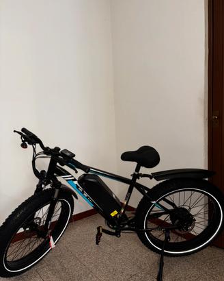 Bicicletta elettrica HITWAY BK15 4.0 (fat-bike)