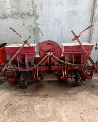 attrezzi agricoli 