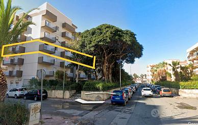 Appartamento con garage zona Caposoprano Gela