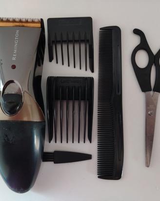 Rasoio elettrico Remington + Set barbiere