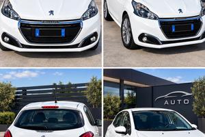 Peugeot 208 1.2 82 CV
