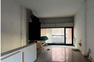 Negozio a Saronno