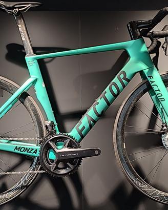 FACTOR MONZA TG. 54 SHIMANO ULTEGRA DI2