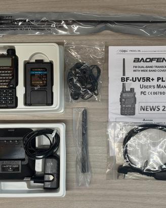 Baofeng BF-UV5R+ e Antenna SRH-771 (UHF/VHF)
