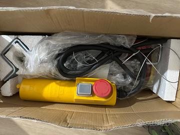 Montacarichi elettrico