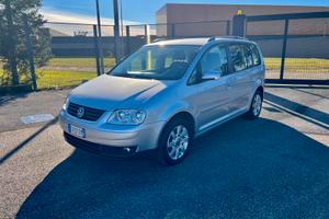 VW Touran 1.6 FSI 116cv - unic.proprietario