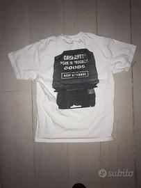 t shirt bianca grafica in serigrafia