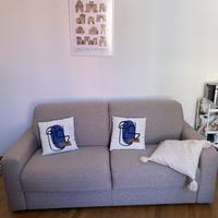 DIVANO LETTO 3 POSTI IN PERFETTO STATO