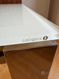 Tavolo marca Calligaris in vetro temperato bianco