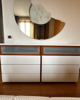 Cassettiera in legno camera da letto