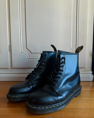 Dr. Martens 1460 black smooth