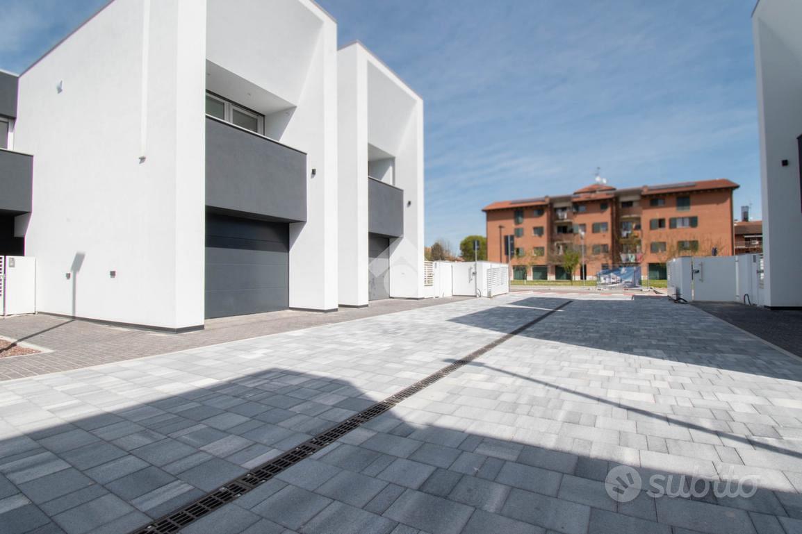 PORZIONE DI BIFAMILIARE A CARPI - Vista 5