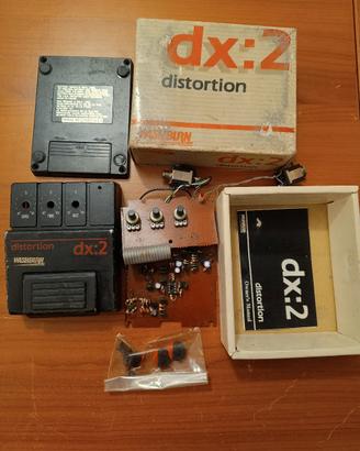 Washburn DX:2 distorsore vintage da riparare