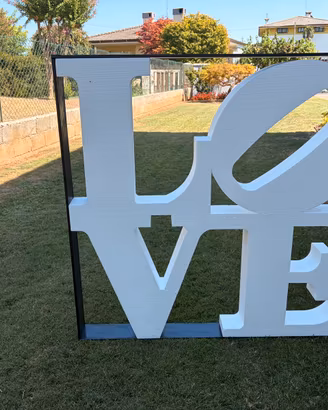 Scritta Love decorativa