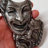 VECCHIA MASCHERA FELICE TRISTE SIMBOLO DEL TEATRO