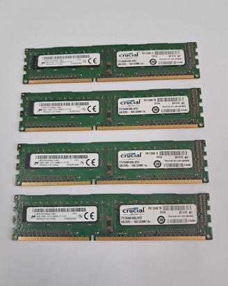 4 banchi di memoria 4GB DDR3 - 1600  UDIMM 