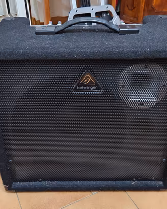 AMPLIFICATORE BEHRINGER ULTRATONE K900FX (USATO)