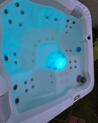 piscina idromass est/int anche permute  mecedes