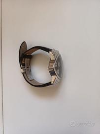 Hamilton Ventura Quarzo