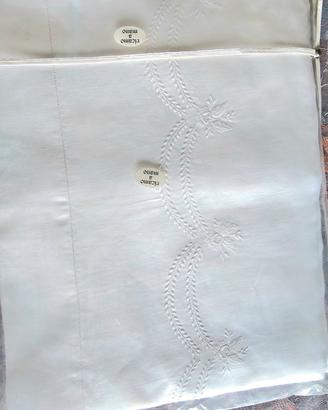 Completo letto matrimoniale in puro lino 