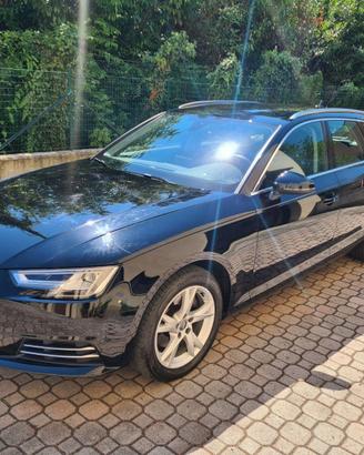 Audi A4 Avant Business 122cv 106000km