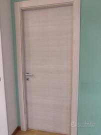 Porta a battente 80 x 210 in laminato