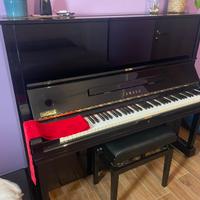 Pianoforte YAMAHA