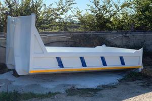 Cassa scarrabile da 3,20 m per inerti
