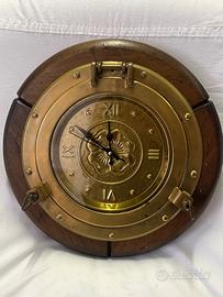 OROLOGIO A BATTERIA IN OTTONE E LEGNO