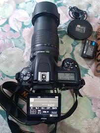 Nikon D7500 Con obbiettivo  18-105 euro 500