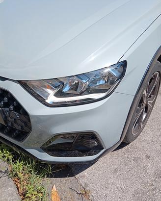 faro sx audi A1